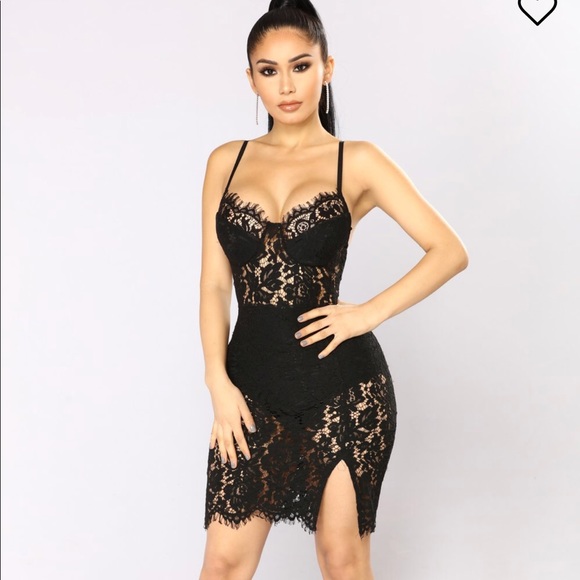 Fashion Nova Lace dress - Picture 4 of 4